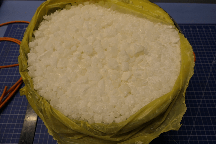 2 people charged after nearly $1 million in drugs seized at Calgary airport