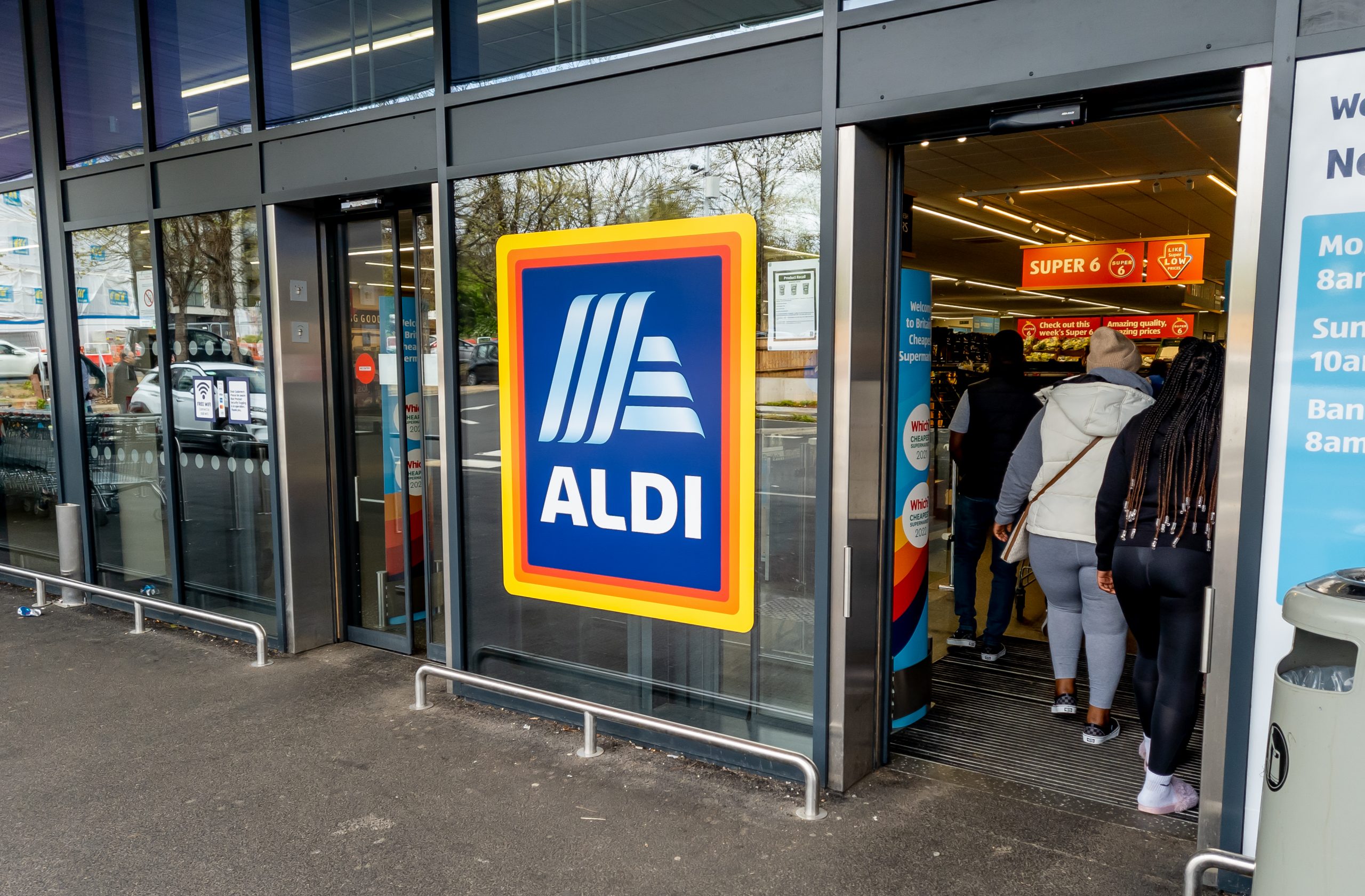 Aldi urgently recalls popular £2.99 Christmas food over dangerous health risk as shoppers warned ‘do not eat’