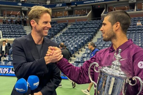 Beloved presenter tragically dies after falling from top of building