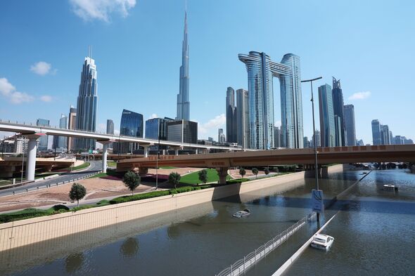 Dubai weather forecast maps show 24C heat scorching city after flood chaos in UAE