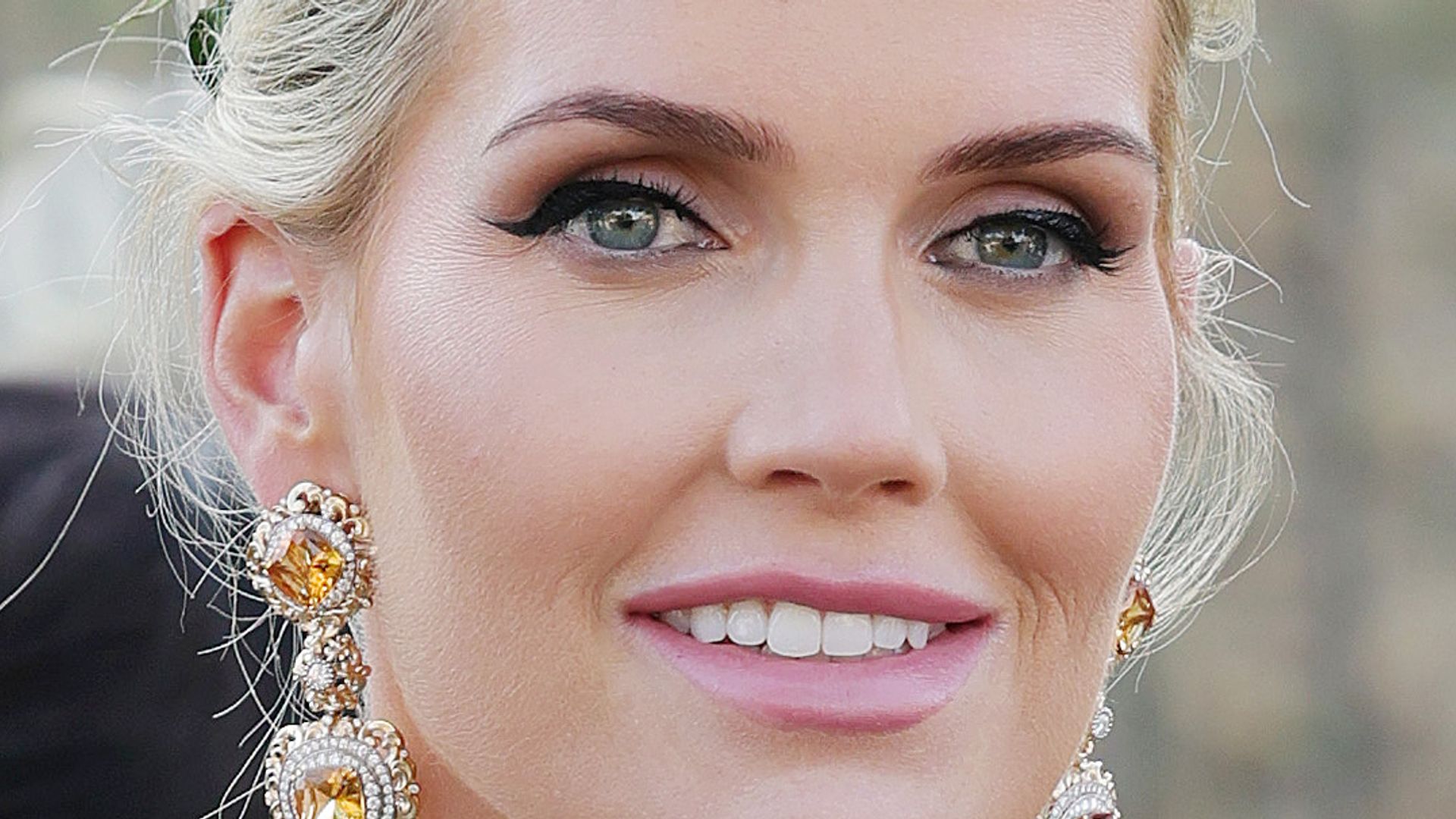 Princess Diana’s niece Lady Kitty Spencer just wore the most uncanny fashion tribute to her late aunt