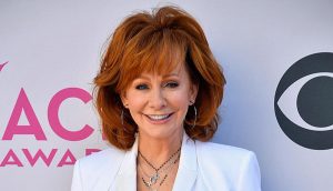 Reba McEntire reflects on whirlwind year with fiancé Rex Linn