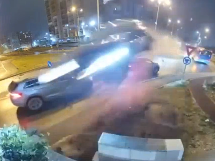 Shocking Video Shows Mercedes-Benz Catapulting Over Traffic Before Crashing