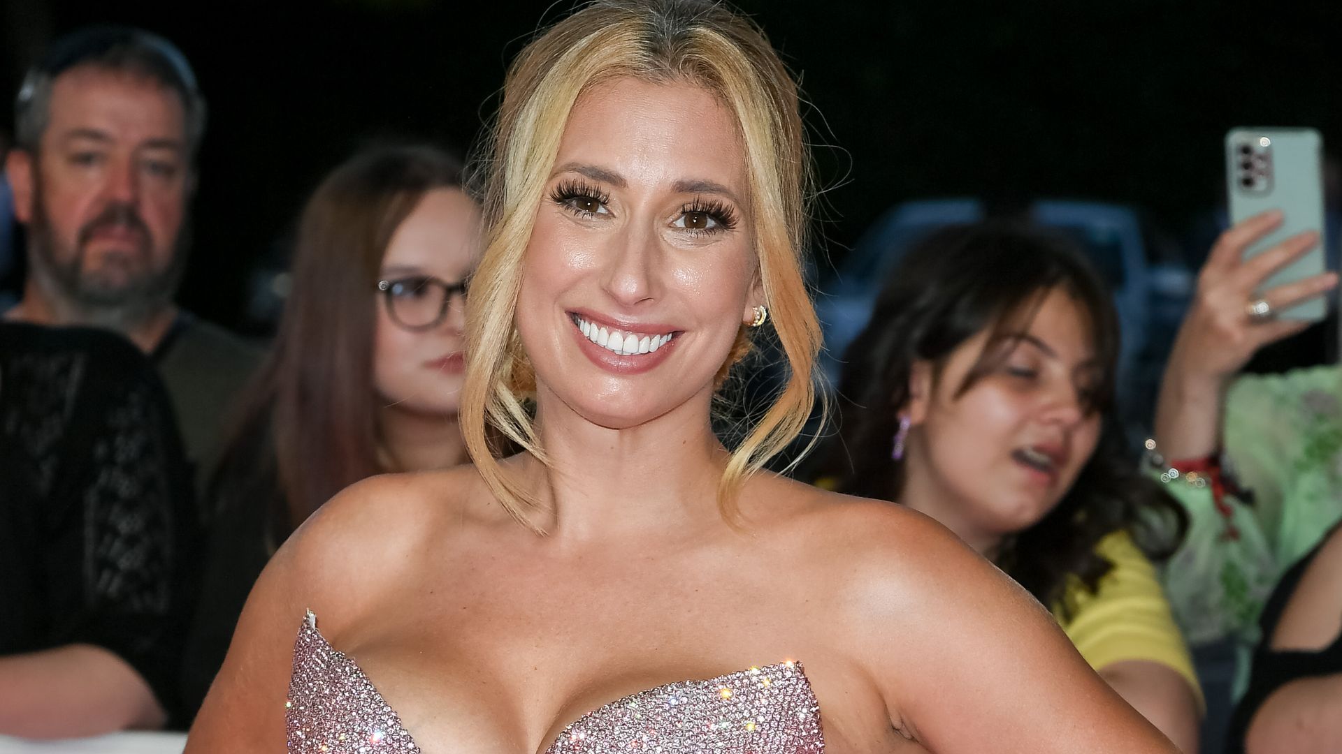 Stacey Solomon, 36, unveils major hair transformation: ‘I feel like a whole new woman’
