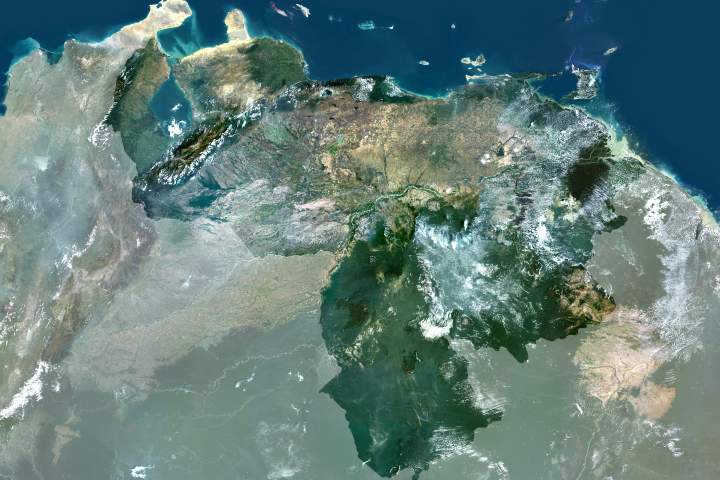 Trump orders blockade of ‘sanctioned oil tankers’ into Venezuela