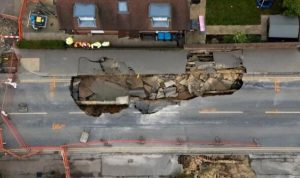 What causes sinkholes as 50m wide chasm opens in Shropshire canal