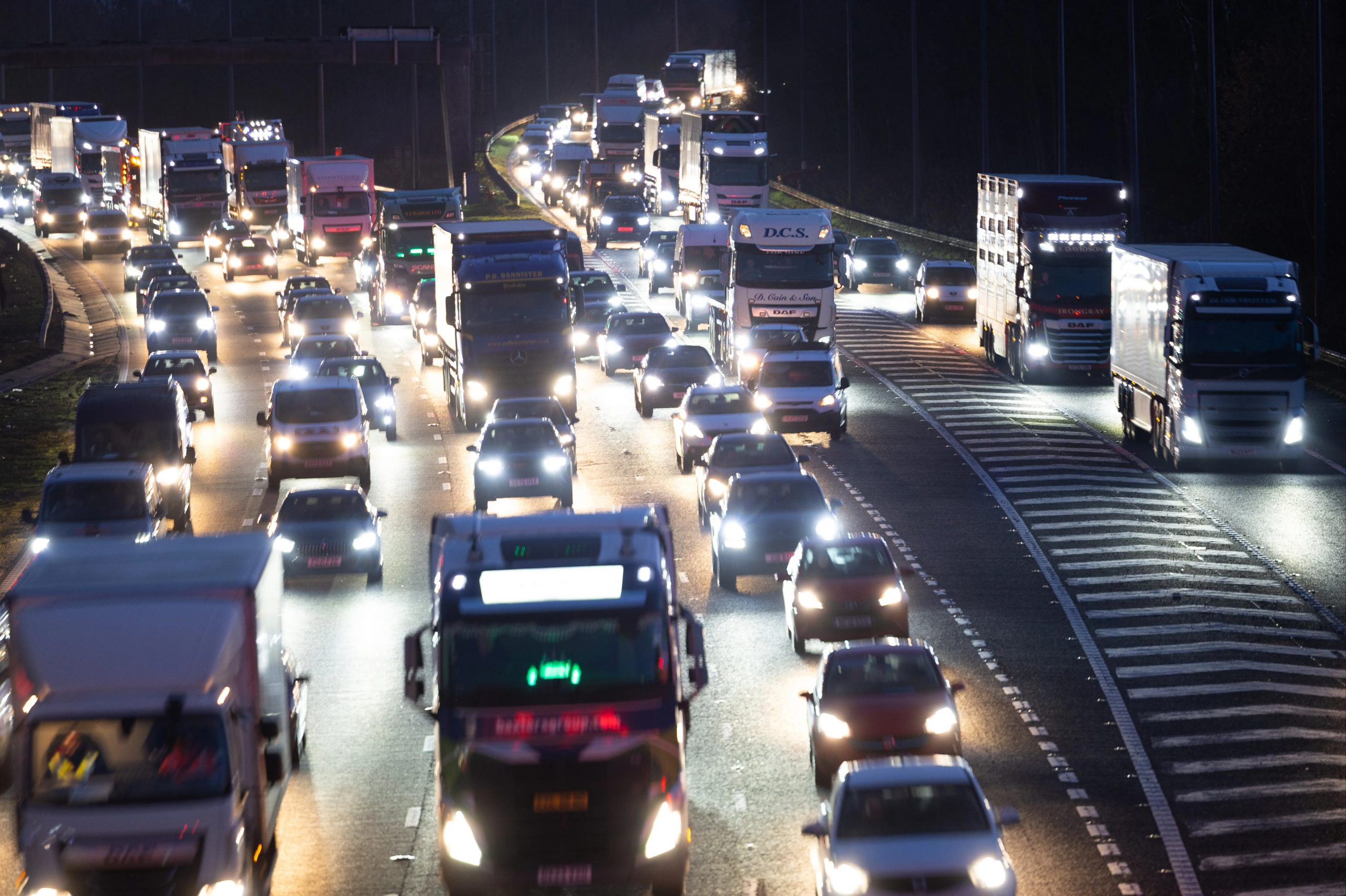 Worst time to travel this Christmas revealed as massive 37.5M trips make it busiest getaway week EVER