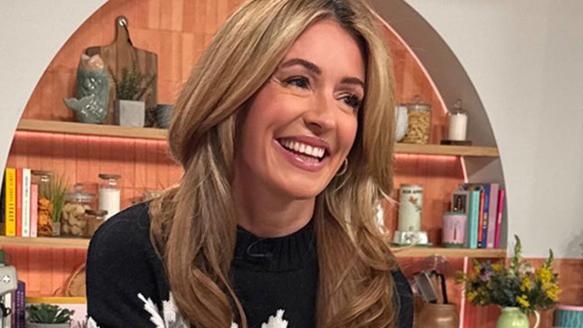 Cat Deeley proves cosy can be chic with her brand new winter jumper