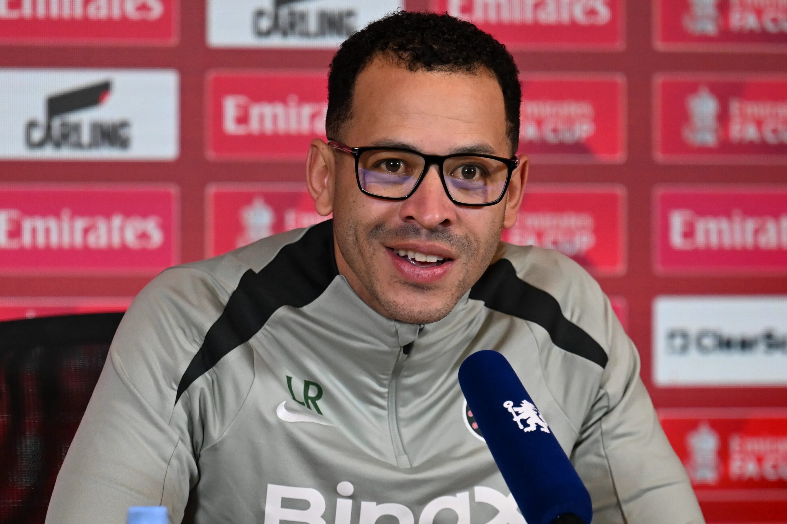 Classy moment new Chelsea boss Liam Rosenior personally greets every single journalist before first press conference