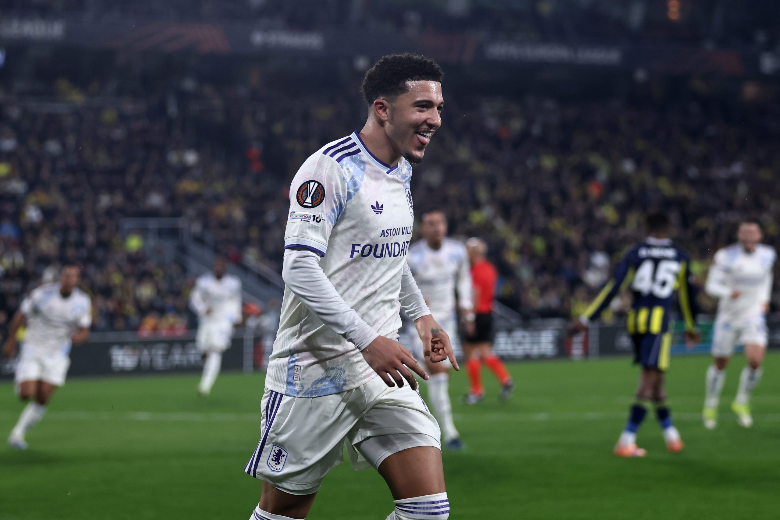 Fenerbahce 0 Aston Villa 1: Jadon Sancho fires Premier League side into Europa League last-16