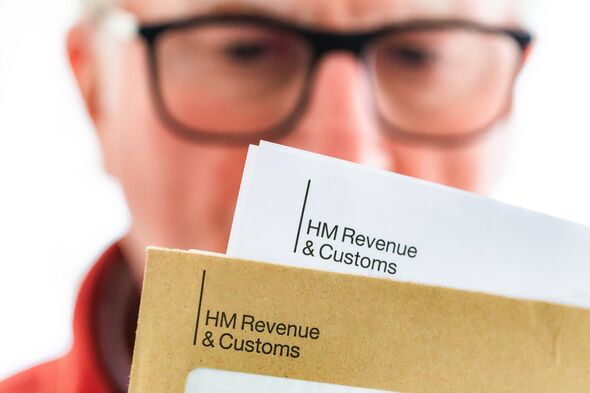 HMRC to issued £900 fines and says ‘from January 31’