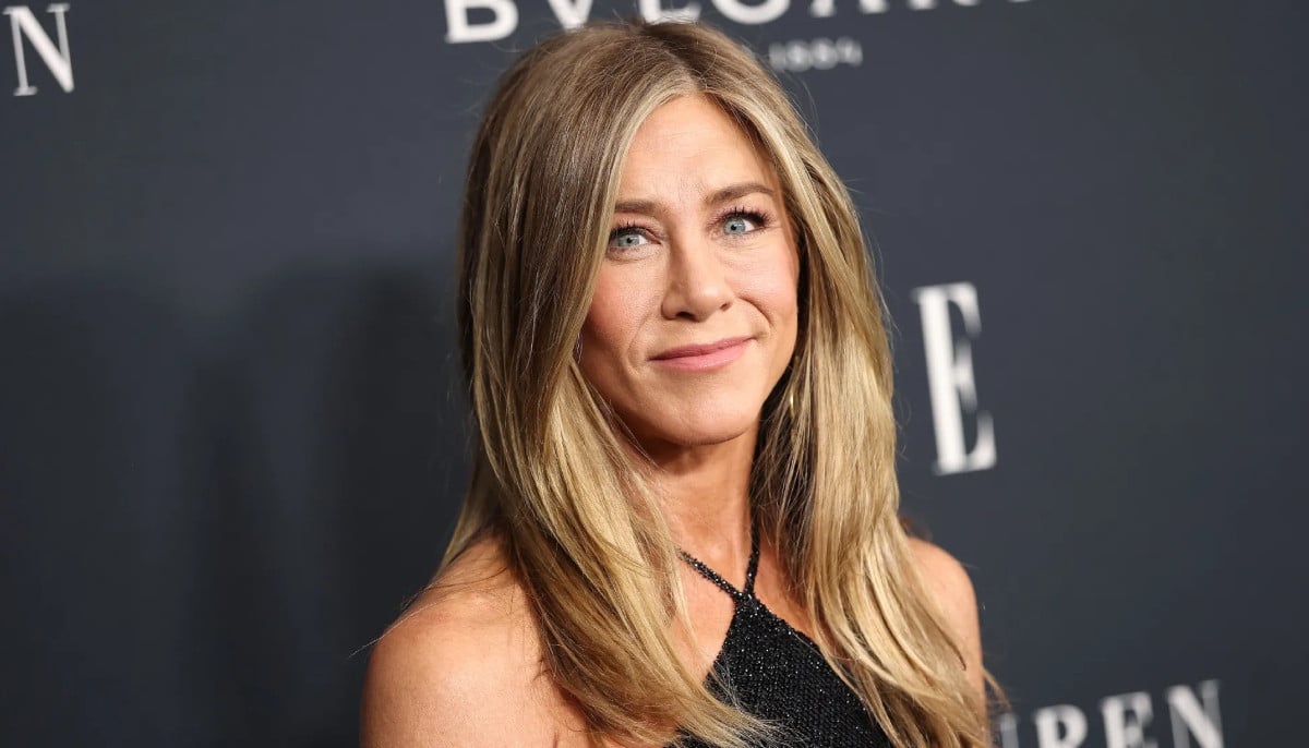 Jennifer Aniston all hearts for ‘mature’ Jim Curtis as romance nears anniversary