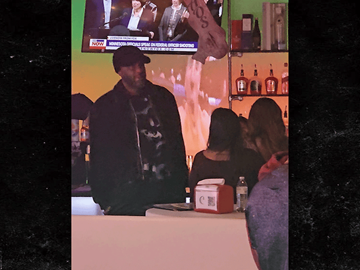 Lamar Odom Hits Las Vegas Bar One Week After DUI Bust