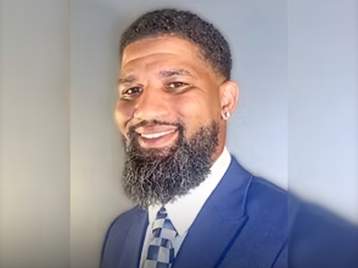 School Counselor Dies by Suicide After Alleged Flirty Message to Minor