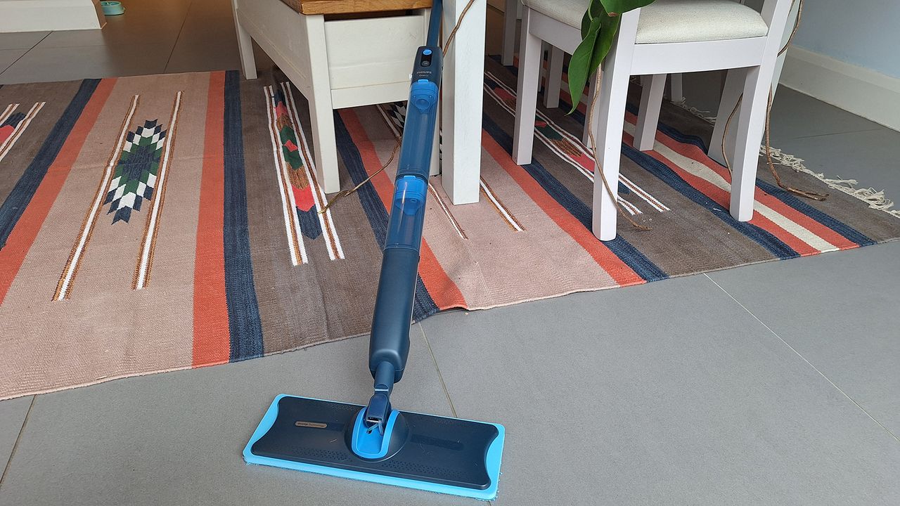 This lightweight electric mop could be a game-changer, if it wasn’t for this one major flaw