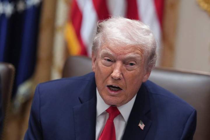 Venezuela commercial airspace to reopen weeks after Maduro raid, Trump says