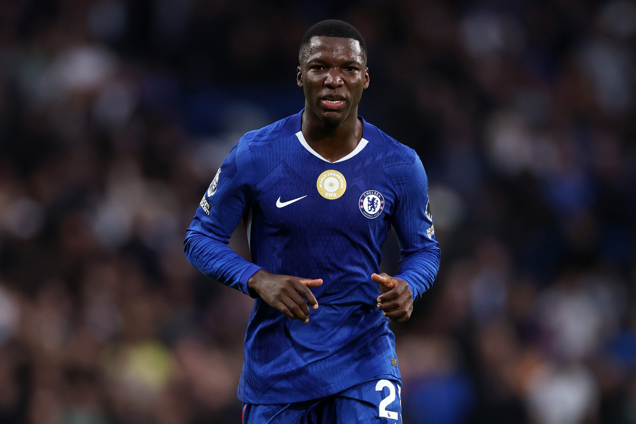 Why is Moises Caicedo not playing for Chelsea against Arsenal?