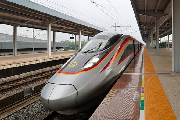 China builds new high speed train line in 9 hours
