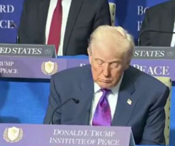 Donald Trump ‘falls asleep’ in public again as health fears soar