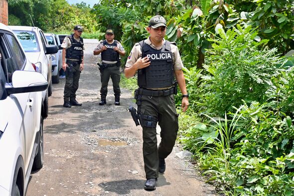 Eight human heads found on side of road with chilling three-word message