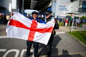 Protesters urge RNLI ‘stop the taxi service’ in migrant demonstration in seaside town
