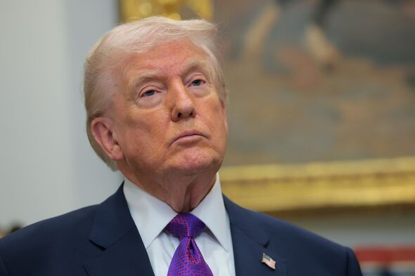 Trump issues chilling 10-day warning as Iran war fears explode