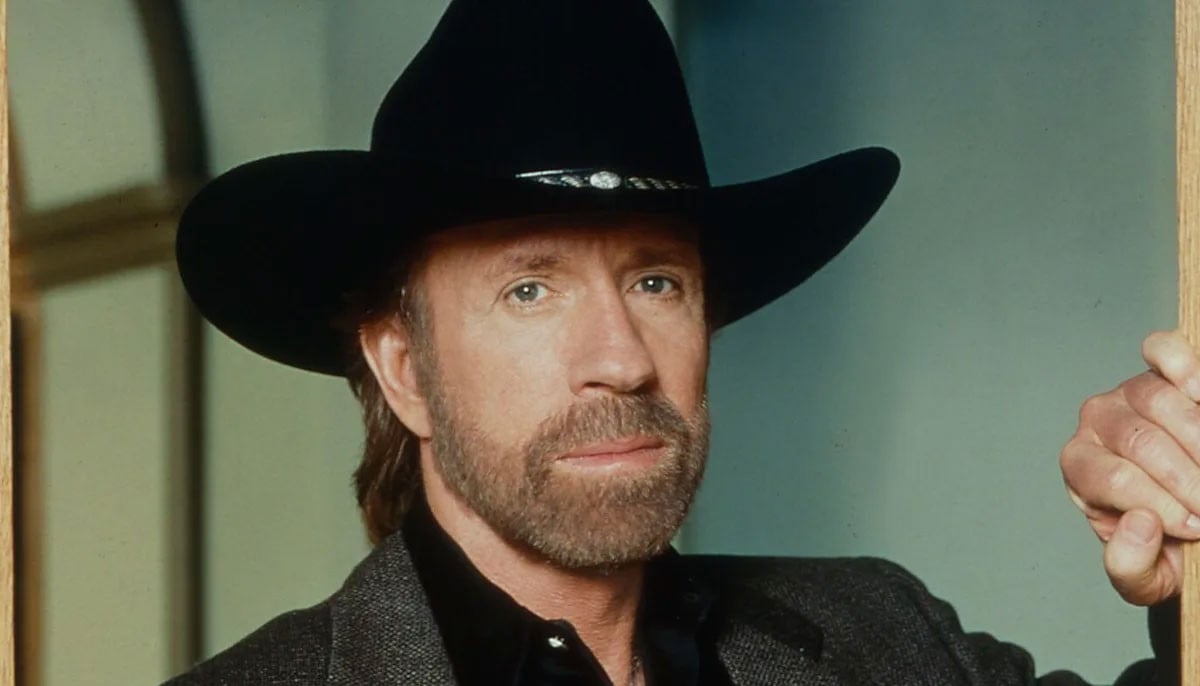 Chuck Norris’ ‘Expendables 2’ co-stars react after shocking loss: ‘Deepest condolences’