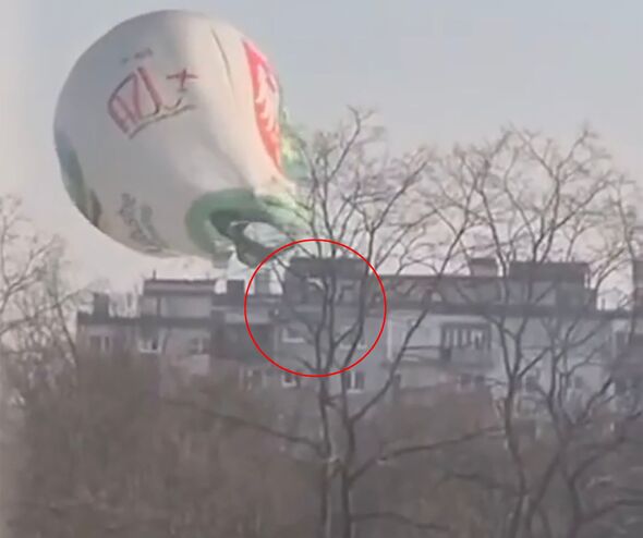 Horror as hot air balloon crashes into building – woman falls to her death