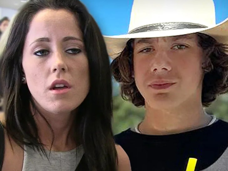 Jenelle Evans’ Son Checks Into Mental Health Center