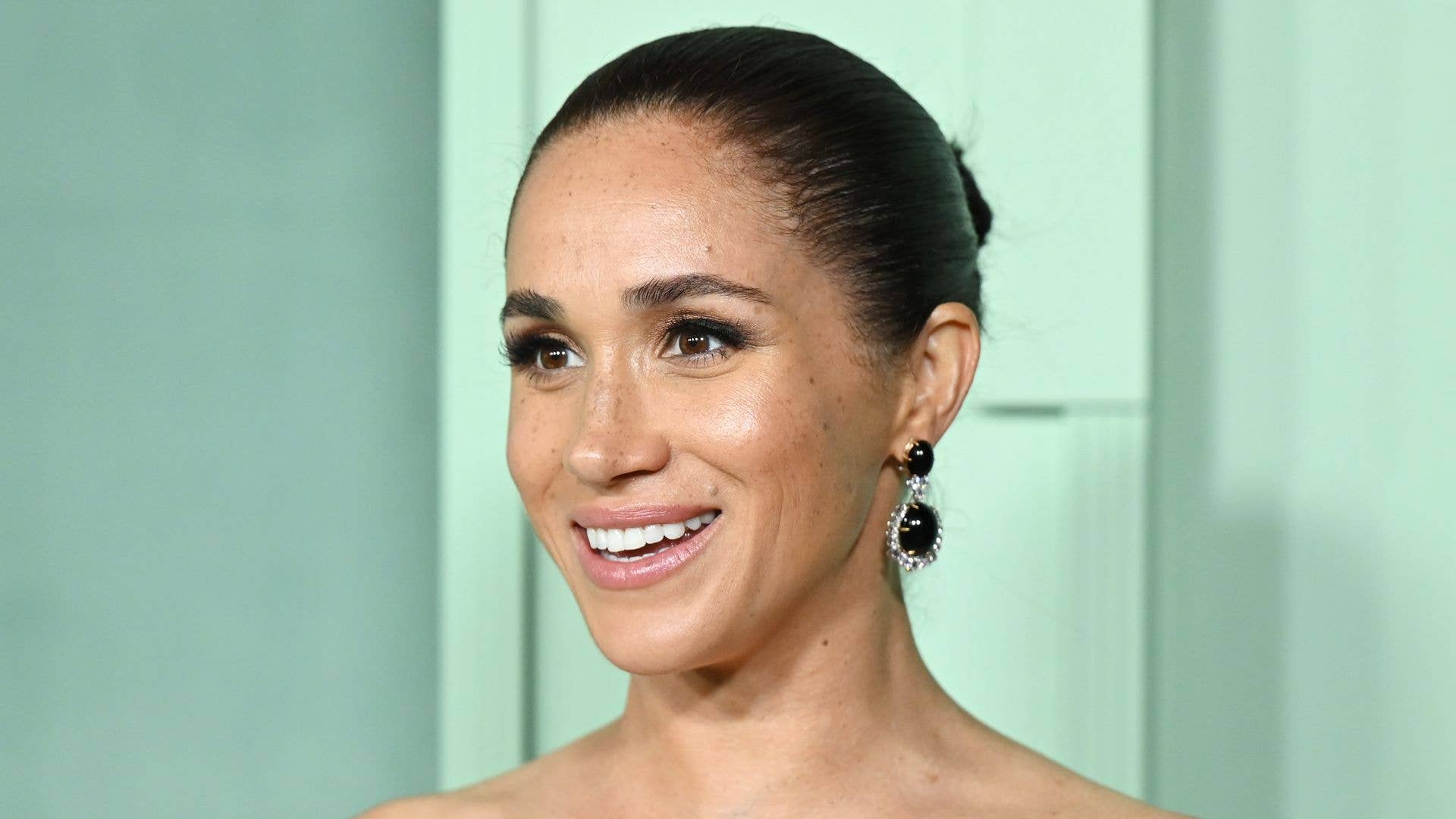 Meghan Markle honours sister-in-law Kate Middleton with unlikely accessory