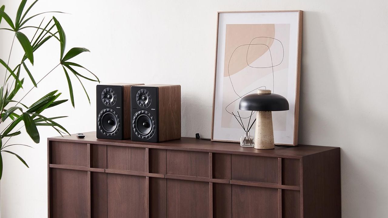 These small and stylish wireless stereo speakers pack in Hi-Res connectivity, turntable phono support, HDMI, aptX and more — and all at a seriously tempting price