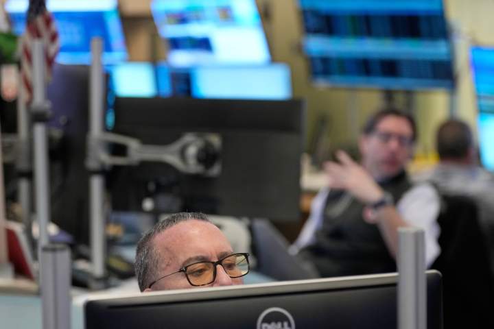 Wall Street plunges in worst drop since the Iran war began