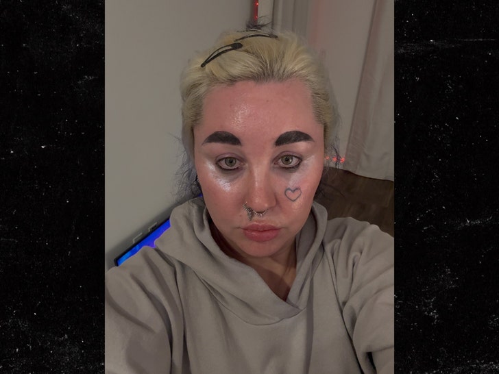 Amanda Bynes Signs Music Deal, Dropping New Song With Shoreline Mafia’s Fenix Flexin