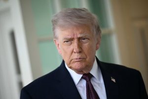 Iran rejects Trump’s ceasefire extension and vows to keep Strait of Hormuz closed