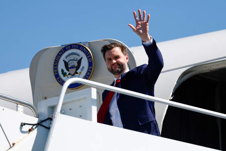 JD Vance will lead U.S. delegation in Iran peace talks in Pakistan