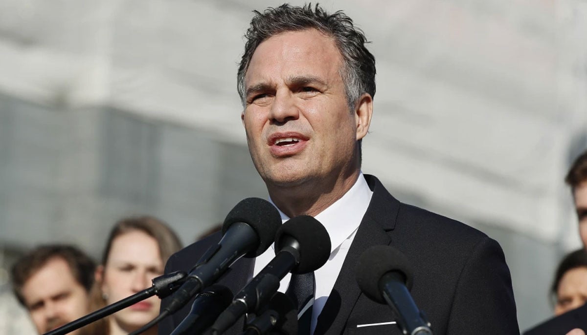 Mark Ruffalo unloads on top execs for Paramount and Warner Bros. Discovery merger