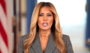 Melania Trump’s body language says it all in just 5 moves during furious Epstein speech