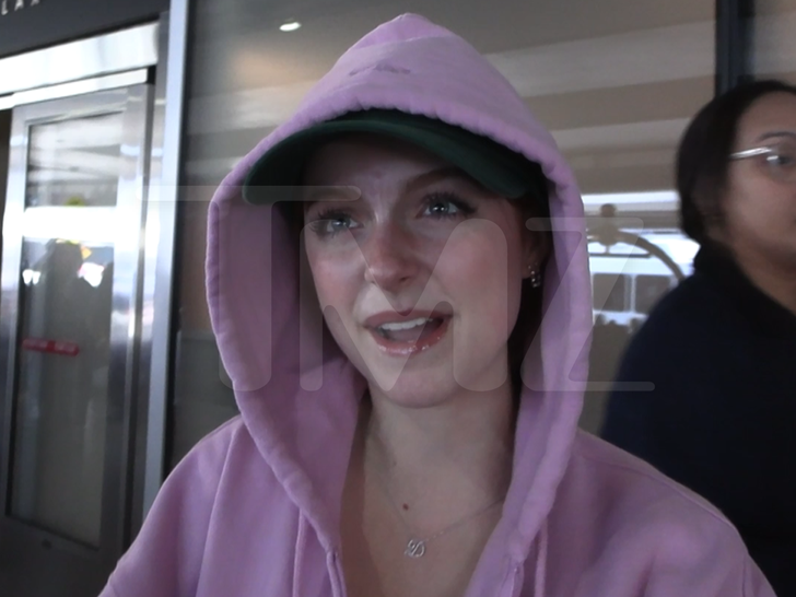 New ‘Scooby-Doo’ Daphne Mckenna Grace Analyzing Sarah Michelle Gellar’s Performance