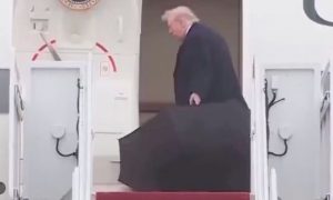 Trump ‘struggles to close umbrella’ as concerns continue over his health during Iran talks