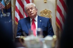 ‘Alarming moment’ Trump confuses Iran with Venezuela during White House meeting