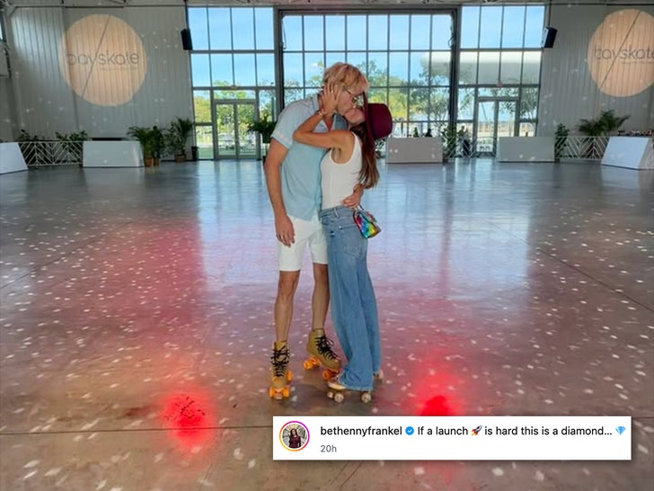 Bethenny Frankel Packs on the PDA with New Boyfriend Shane L. Campbell