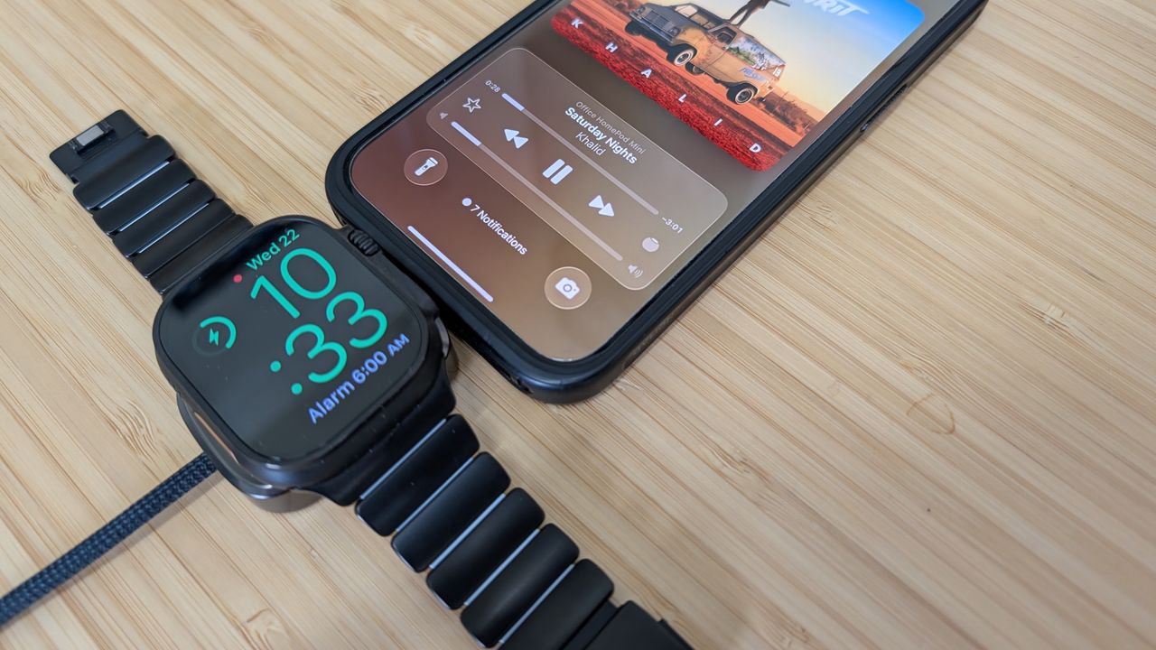 I thought this universal Apple Watch cable was a gimmick, but now I won’t travel without it