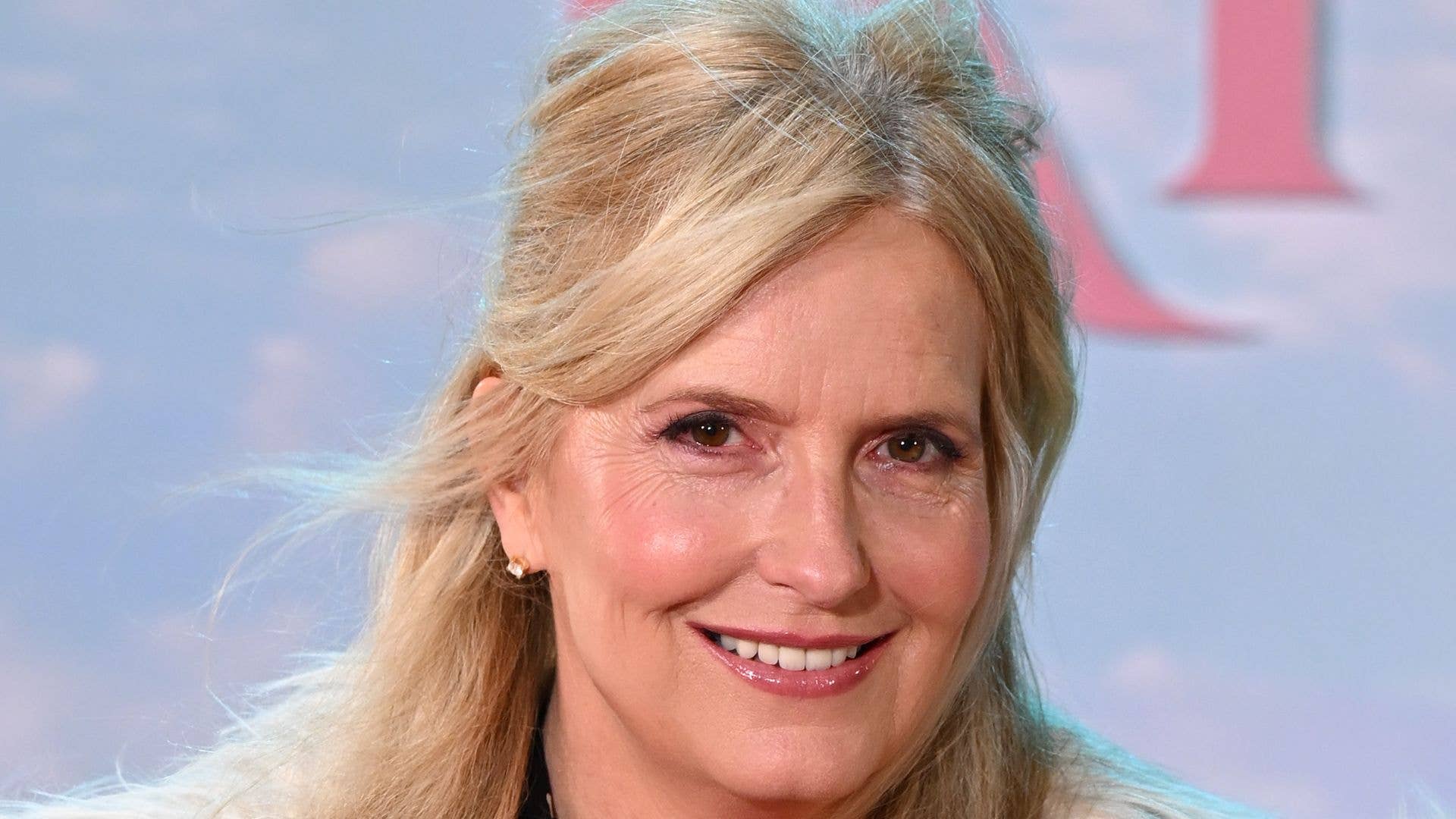Penny Lancaster dons swishiest polka dot dress – with confusing fur coat in spring
