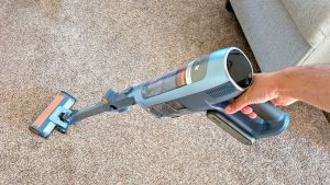 The Shark Powerdetect Speed delivers superb cleaning in short bursts, and with a mess-reducing auto-empty dock, it’s superb value
