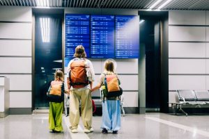 UK flight disruptions: 19 flights affected at Heathrow, Gatwick, Manchester and Edinburgh