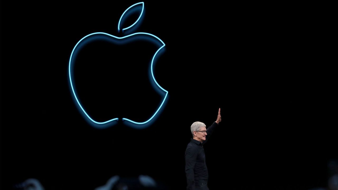 Apple WWDC 2026 live: Siri 2.0, iOS 27, Apple Intelligence, and everything else we’re expecting