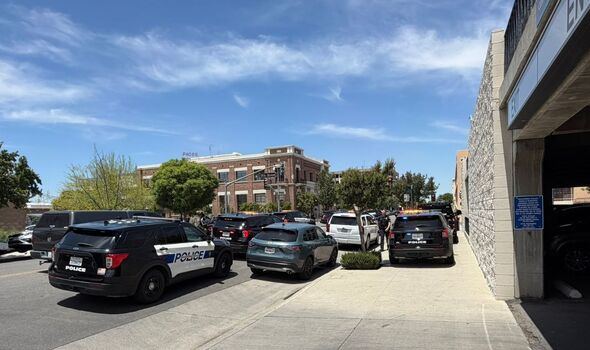 Bakersfield LIVE: Man with bomb at Chase Bank takes hostage as police swarm scene