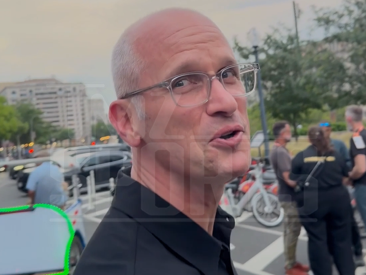 Dan Hurley Wants UConn vs. Duke At White House After UFC Freedom 250