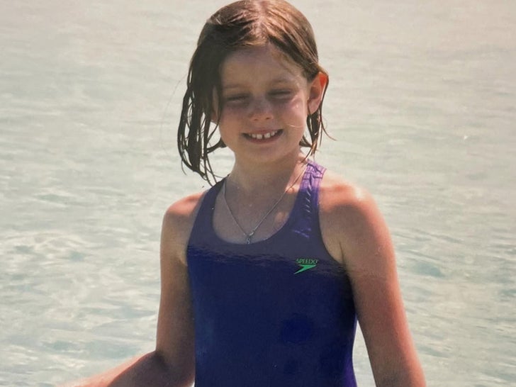 Guess ‘The Bachelor’ Star This Lil’ Swimmer Turned!