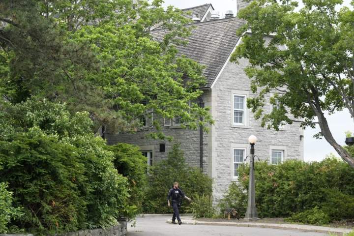 How 24 Sussex compares to official residences in other G7 countries